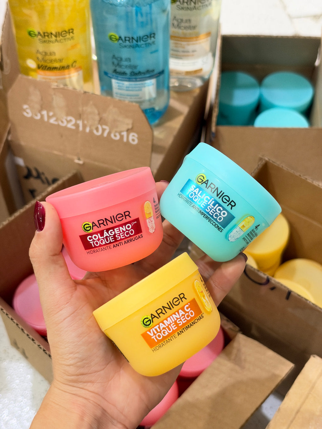 CREMA HIDRATANTE TOQUE SECO - GARNIER