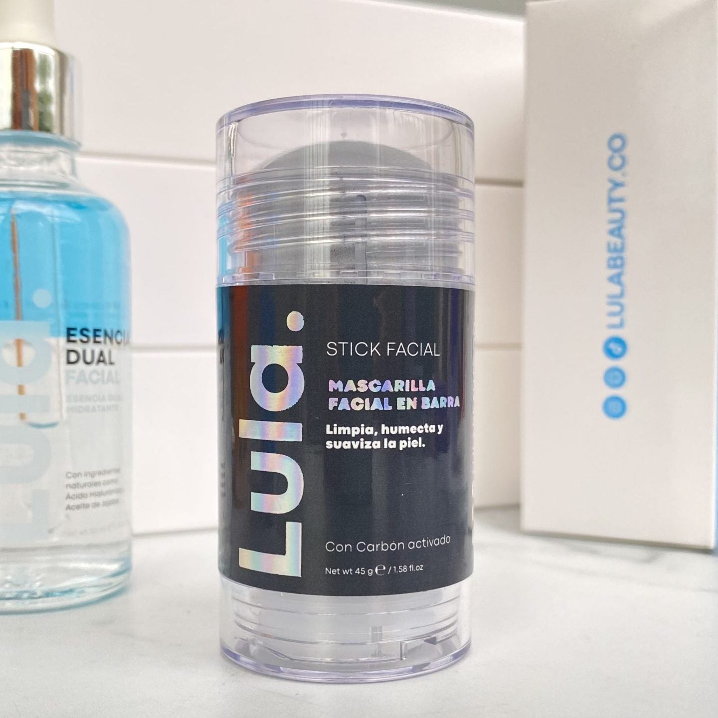 MASCARILLA CARBON EN BARRA - LULA