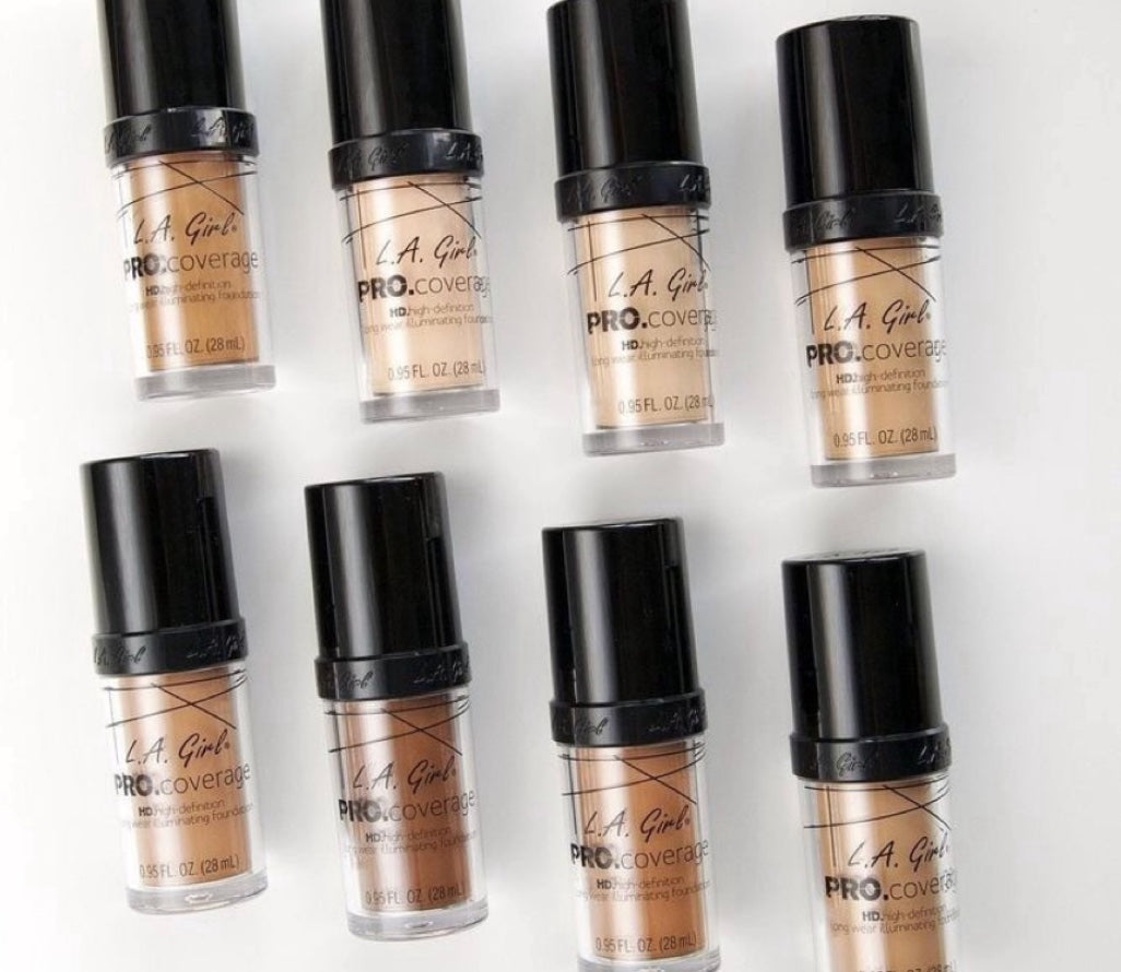 BASE PRO COVER - L.A GIRL