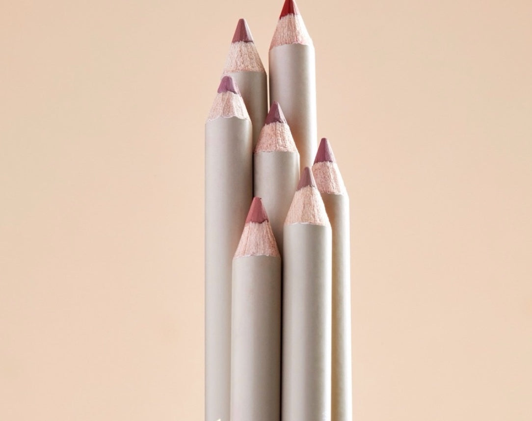 LAPIZ LABIOS - ATENEA