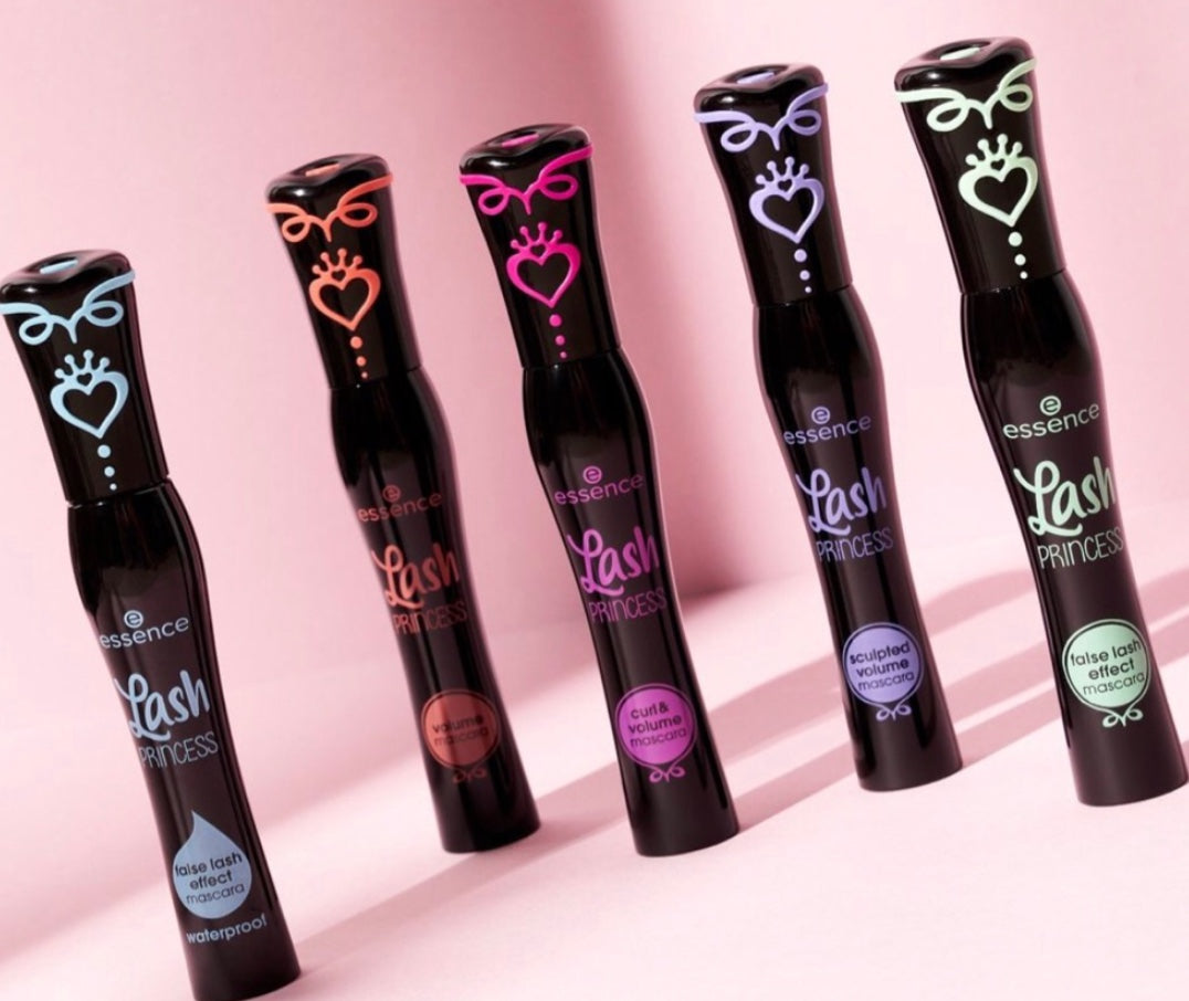 LASH PRINCESS CAFE - ESSENCE