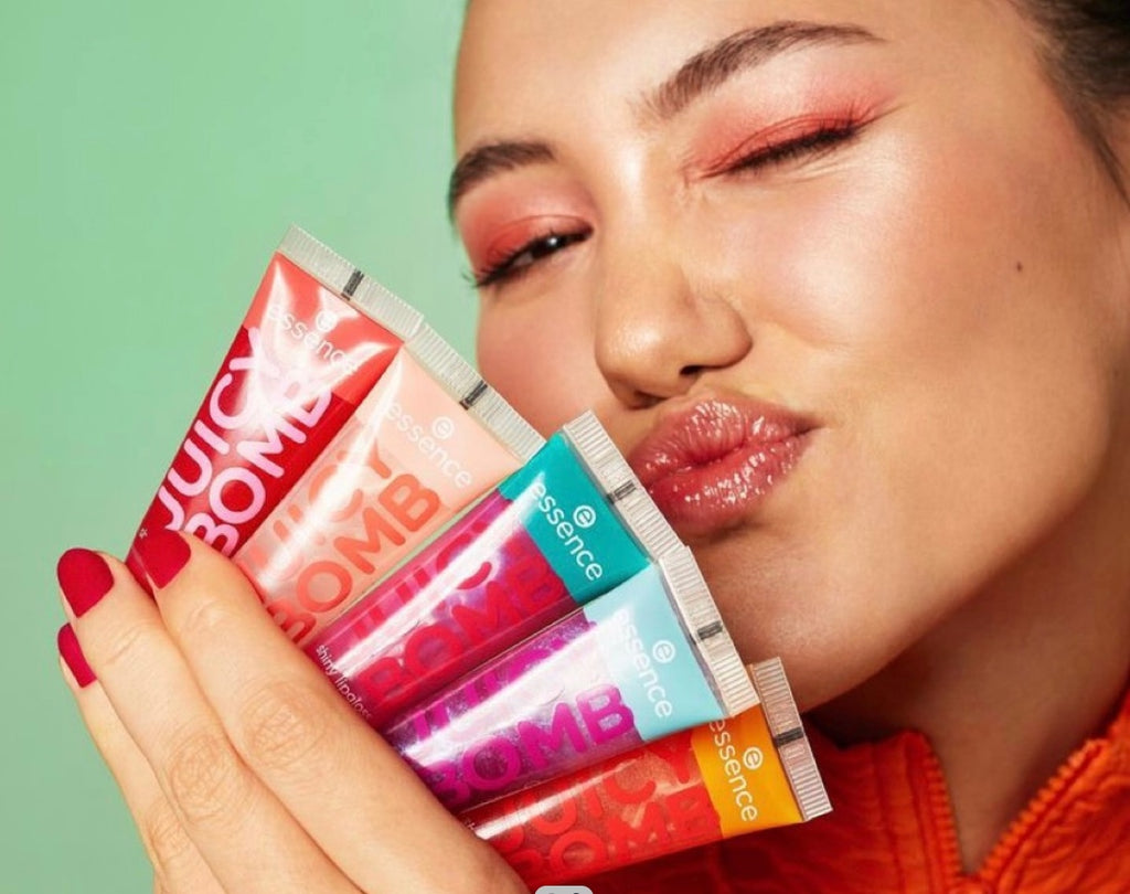 GLOSS JUICY - ESSENCE