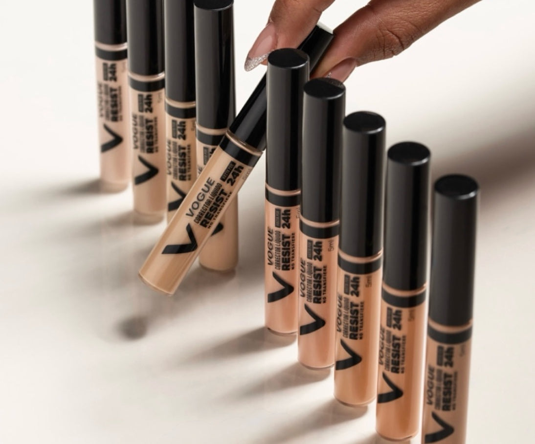 CORRECTOR 30 HRS - VOGUE