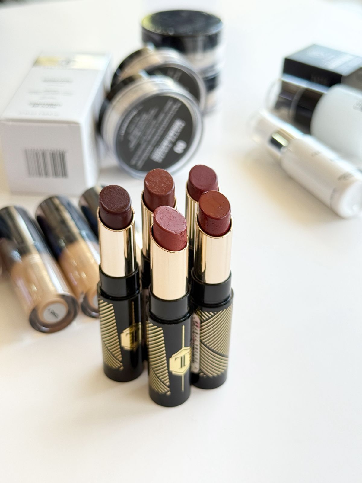 LABIAL MATE - TONOS