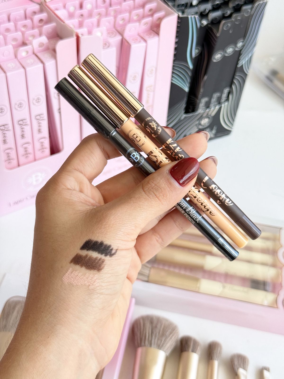 LAPIZ OJOS - BLOOMSHELL