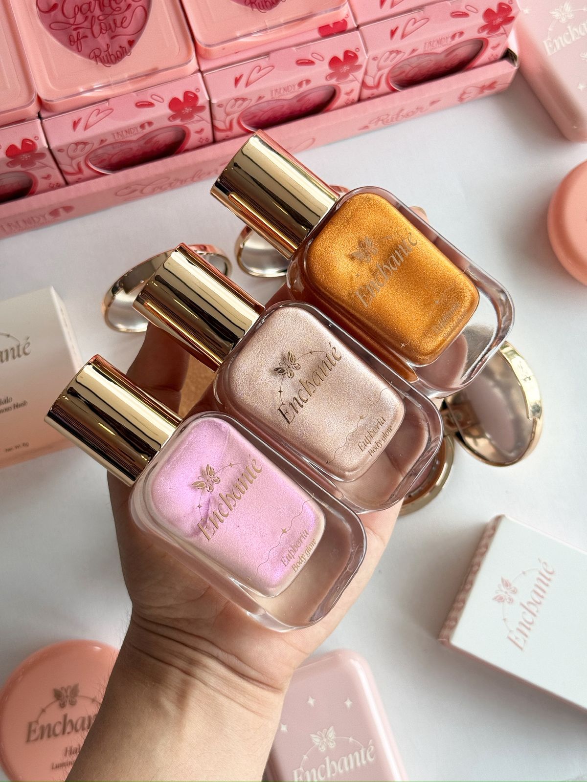 SHIMMER CORPORAL  - ENCHANTE